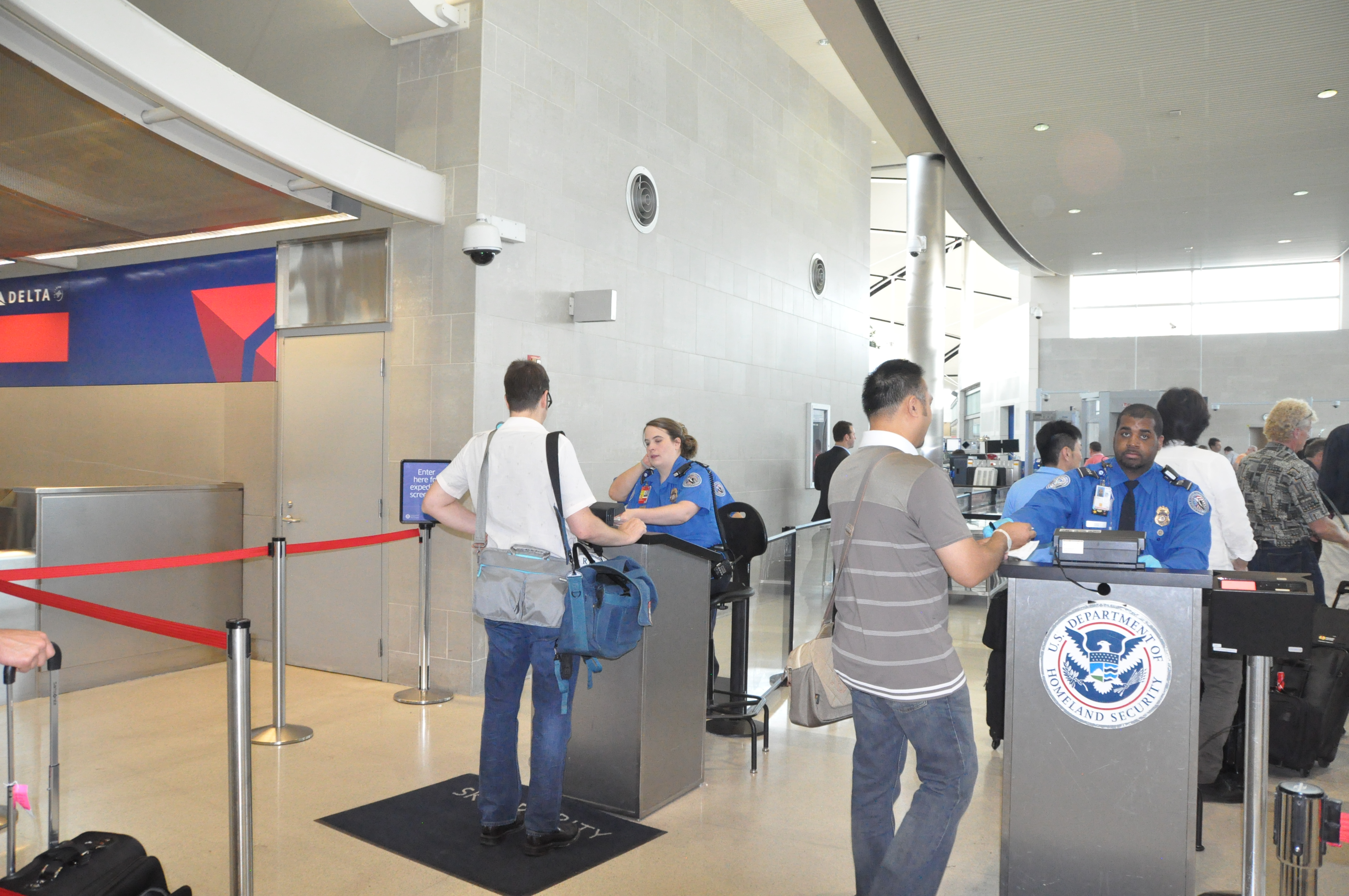  Through Security Faster with TSA PreCheck – Review and Report